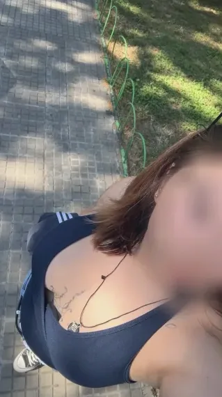 Khadija, 22 años